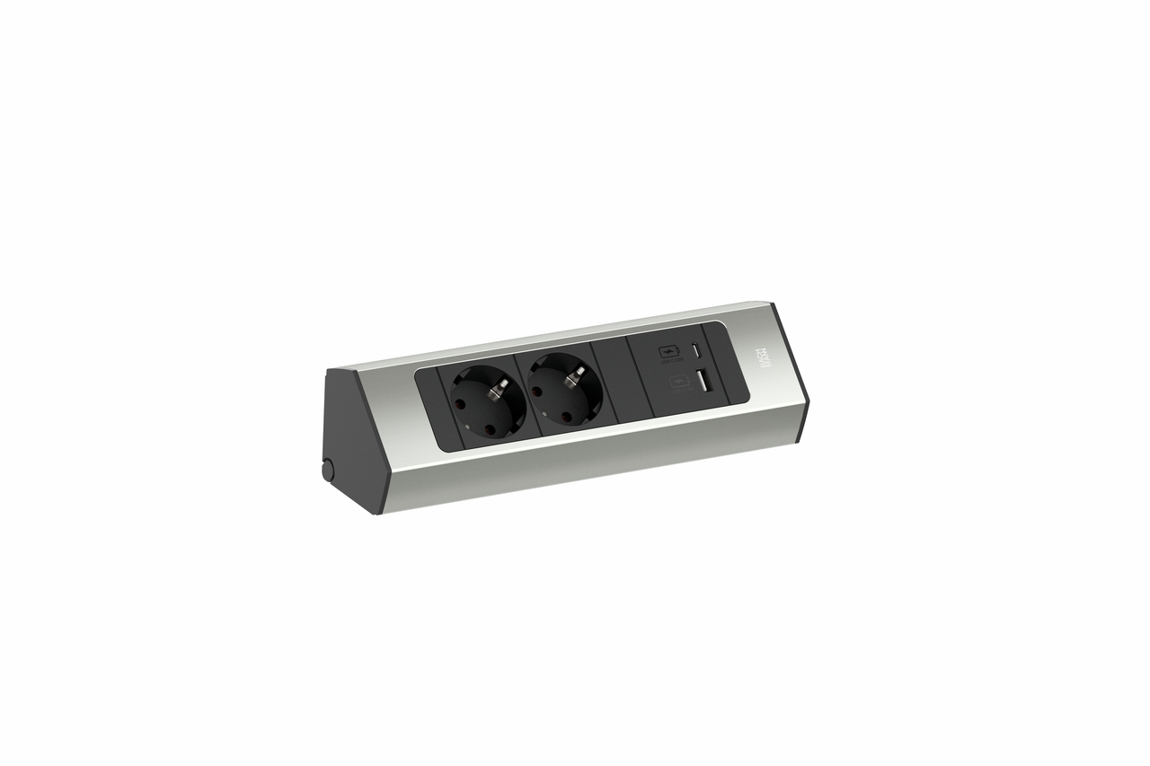 Casia 2K stekkerdoos USB A+C, roestvrij staalkleurig